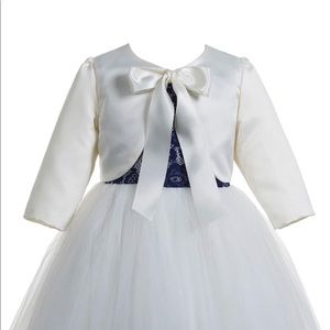 Ivory 3/4 Sleeves Satin Flower Girls Jacket